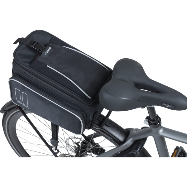 Basil dragertas Sport Design trunkbag zwart 7-12L - Image 8